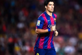 斯瓦泰克稳居女子赛场之巅，统治力再现，斯瓦泰克服饰赞助品牌