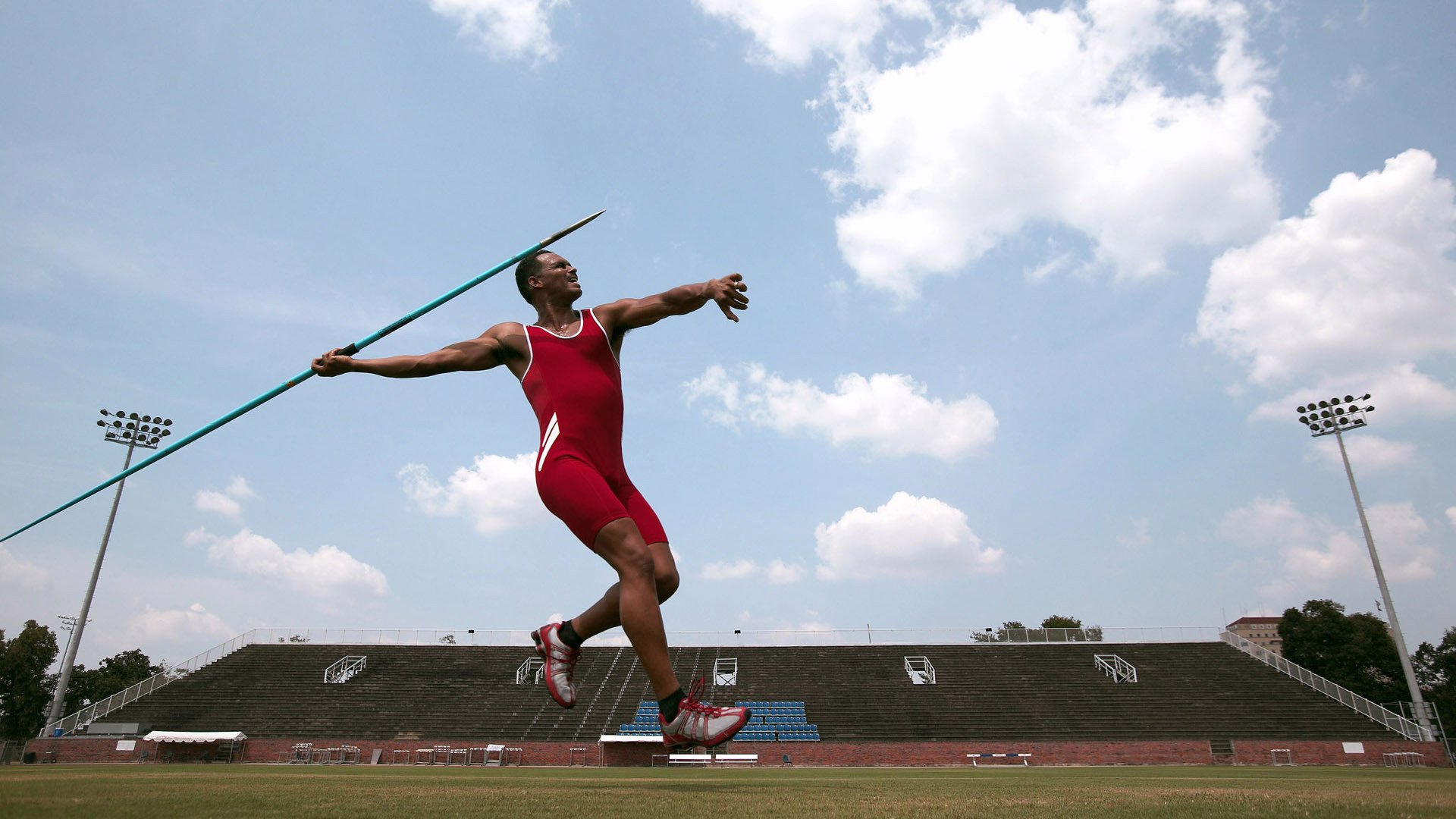 曝国足主帅锁本土教练 邵佳一成主要候选人，中国男足邵佳一
